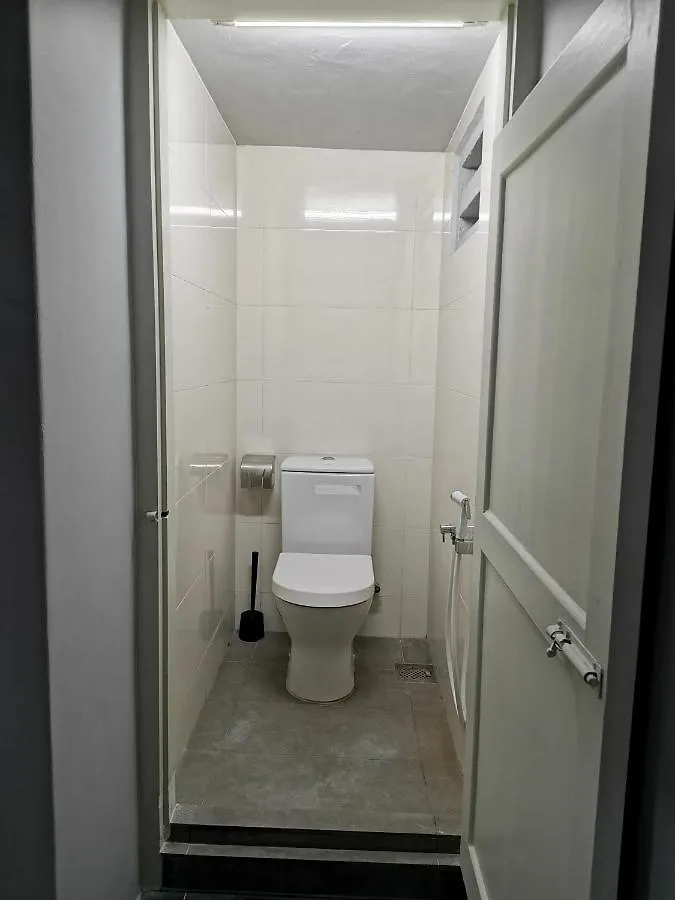 G Fortune Guest House Victoria Green George Town